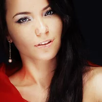 Elena S.