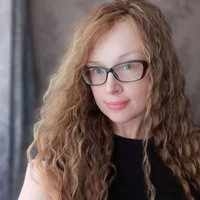 Наталья Ихласова