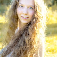 OLena Voldiner