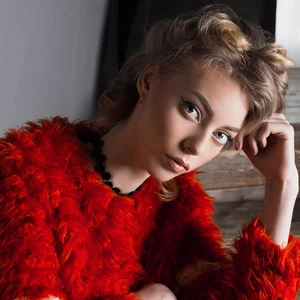 люда's photo