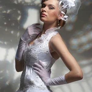 Anna Laro's photo