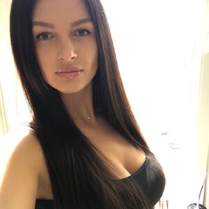 Ксения Катаржнова
