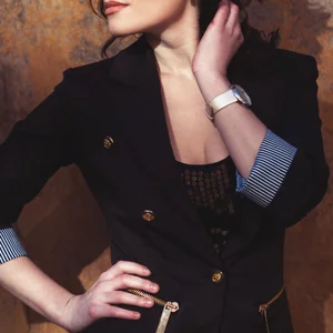 Alina by HK