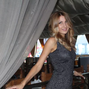 Nadya Dvornikova的照片