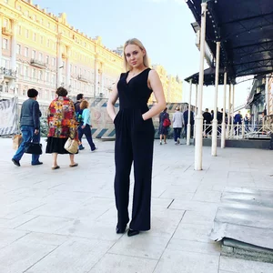 Lada Isaeva's photo