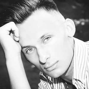 Roman Kharchenko picture