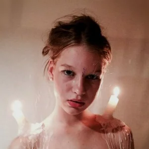 Alina Anohina picture