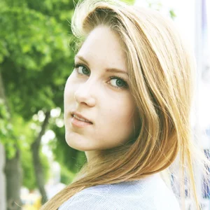 Anna Melnik picture