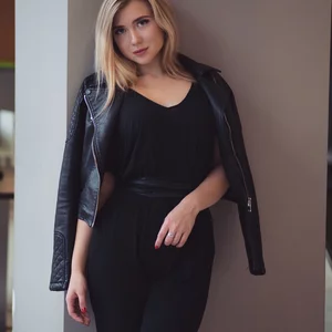 Elenika picture