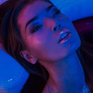 Viktoria De的照片