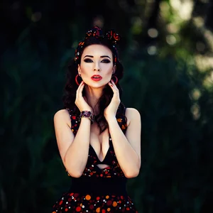 Anna Ali picture
