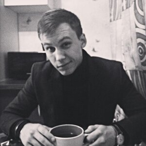 Александр Потапов