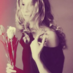 Sia Maybe's photo