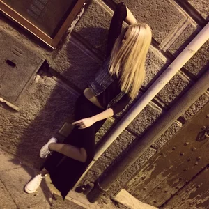 Julija Basova的照片