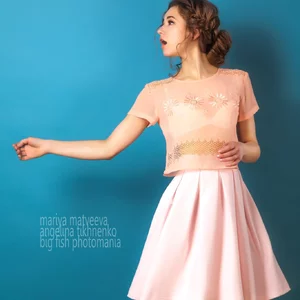 Blue, Clothing, Dress, Shoulder, Fashion model, Turquoise, Lady, Cocktail dress, Yellow, Aqua