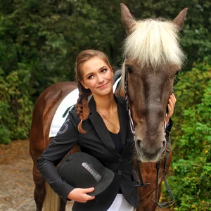 Anastasia Kuznecova picture