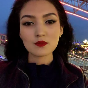 Lora Hadzizova picture