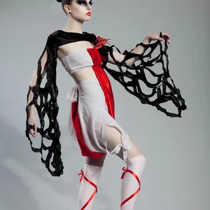 Фото Yuri Mcshane