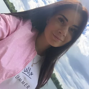 Anna Sekretareva picture