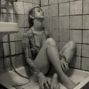 ню,  обнаженная натура,  портрет,  модели,  водка