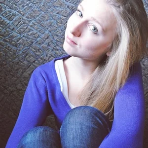 Diana More's photo
