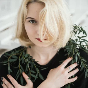 Lina Thorne's photo