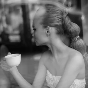 ФОТОПРОЕКТ "FASHION WEDDING " создан в творческом союзе с ярким, талантливым фотографом Яной Стриж и замечательным парикмахером - стилистом, моей ученицей Марией Король. Спасибо Яне и Марии - они прекрасные профессионалы!

Визажист - стилист Инна Пальчак
П