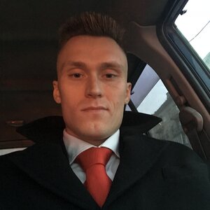 Артём Сенатор