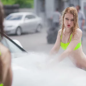 Anastasija Karkozova的照片