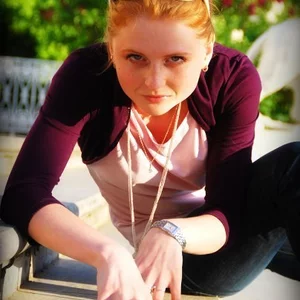 nadin popova's photo