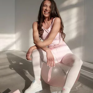 Vika Rozgonuk的照片