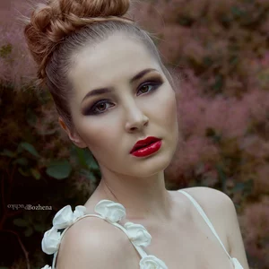 Ulia Vo's photo