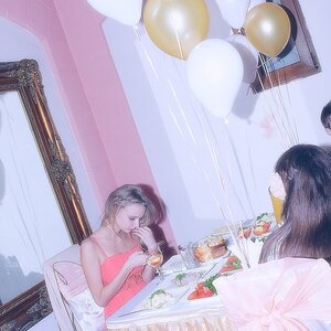 Photo 1987833