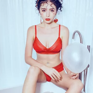 Alena Gladunenko picture