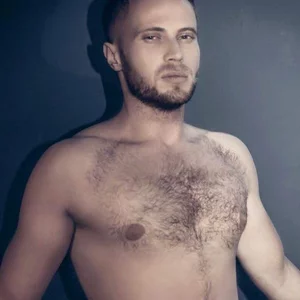 Andrej Asurkov的照片