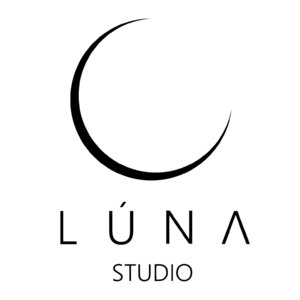 Логотип Luna Studio