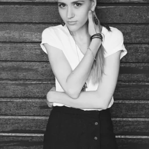 Olya Ant picture