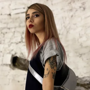 Anastasija Belousova的照片