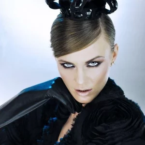 Alena Savis'ko picture