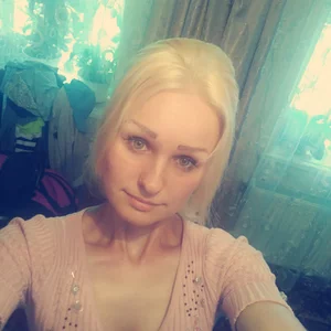 Ana Kosova的照片