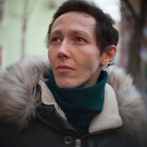 Дамир Давлатов