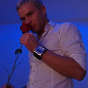 март 2010