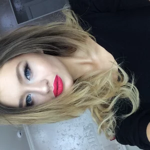 Karina Kazakova's photo