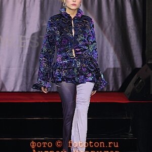 Photo 1521128