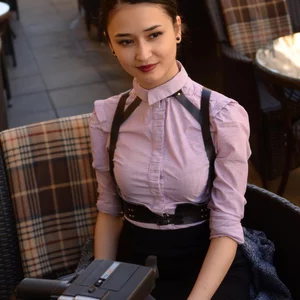 Izabella Kuanchalieva的照片