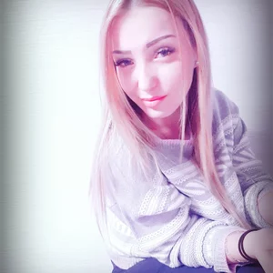 Oksana Belous picture