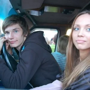 MAX's photo