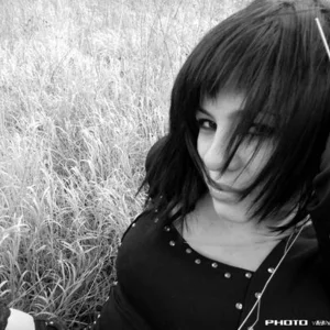 alina melancholia的照片