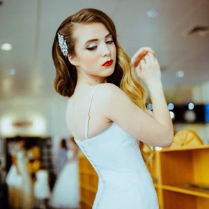 Anastasija Kalmikova picture