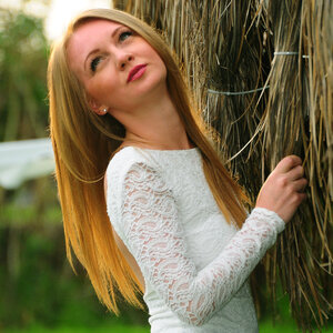 Elena Voitenko picture